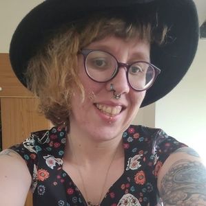 Meet your Posher, Raven